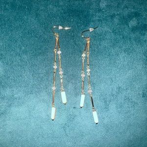 LOWER PRICE!!! Beaded dangle gold earrings from Wantable. NEVER WORN
